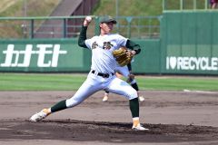 【Ｃブロック代表決定戦・帯大谷―帯緑陽】帯緑陽は２回、先発の堀誇央が帯大谷打線を３者３振に打ち取る