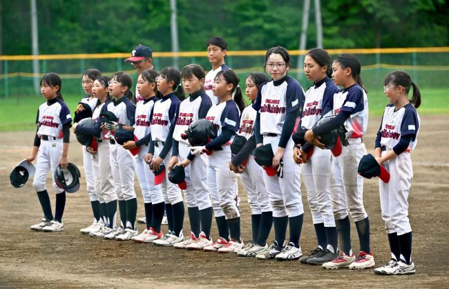スマイルレインボー初戦敗退　女子軟式野球ガールズトーナメント２０２５道予選会