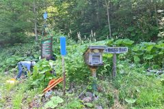十勝幌尻岳登山口に登山の心得啓発看板　帯広市 2