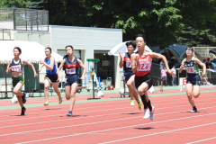 ３年女子１００㍍予選３組