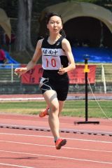 女子２００メートル予選２組