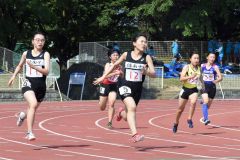 女子四種競技・２００メートル