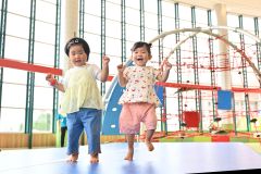 屋内遊戯施設「すずらん　あそびっこふぁーむ」