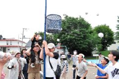 盛り上がった玉入れ