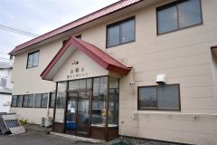 オープンしたカフェ「山眠る　菓子とガレット」