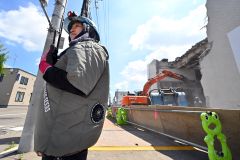 今季初の猛暑日　帯広３５・２度　管内に熱中症警戒アラート　あす３７度予想 写真3（７日午前１０時ごろ、帯広市内で。塩原真撮影）