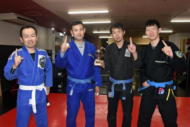 道内初のブラジリアン柔術団体戦でラフターズジム優勝