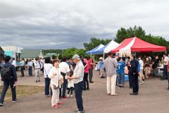 水辺で乾杯!利別川河川敷でイベント 池田 2