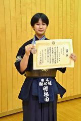羽根田（帯広徹心館）が個人中学女子で準Ｖ　剣道道道場少年大会