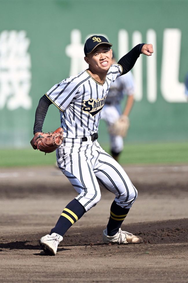 白樺学園が連覇へ好発進　高校野球北北海道大会
