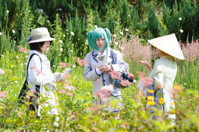 コスプレ姿でガーデン散策　広尾の大森ガーデンで初企画