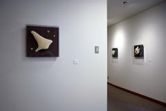 六花亭帯広本店「六花亭ギャラリー」開廊記念展　加藤かおりさん紙アートの個展　２７日まで 3