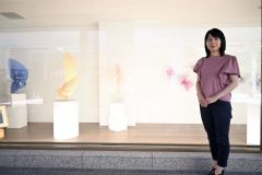 六花亭帯広本店「六花亭ギャラリー」開廊記念展　加藤かおりさん紙アートの個展　２７日まで 7