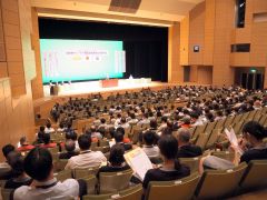 自動車ディーラー社員が交通安全誓う 2