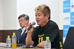 ２回目の開催となる「リフトオフ」の概要を説明する堀江さん（右）