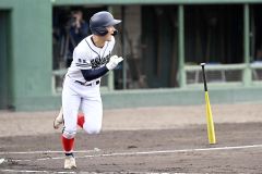 【準々決勝・帯大谷―旭川明成】帯大谷は１回２死三塁で工藤聖真が右前適時打を放ち先制する