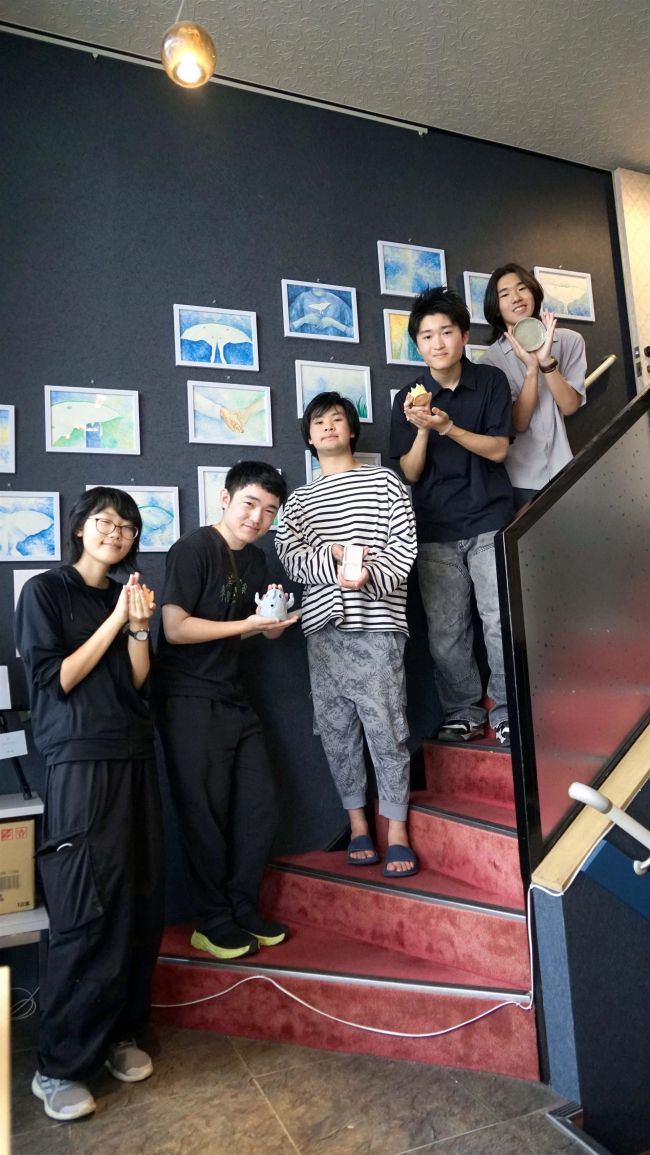 星槎高校生徒が企画し作品展やカフェ　２１日までまちなか「商」学校