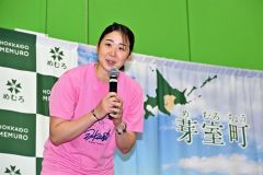 イベントの最後に、感謝の気持ちを伝える永原さん