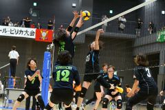 １８府県からママさん選手集結　道ピリカバレー 5