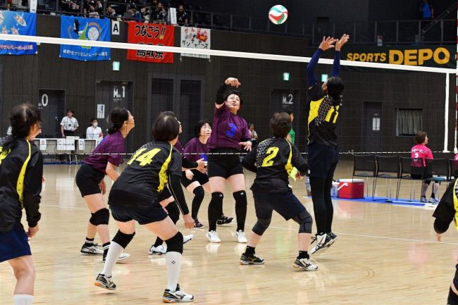 １８府県からママさん選手集結　道ピリカバレー