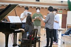 合唱のＮコン　Ｎ児の間谷さんが指揮　８月の地区大会を控えて練習熱 5