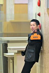 にぎわう藤丸再現、春さんＭＶ撮影　懐かしの制服も借り受け 4