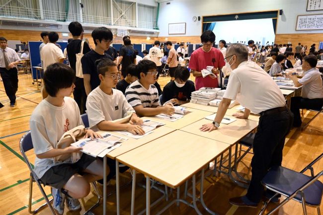 進路選択の参考に　帯柏葉、帯大谷で進学相談会