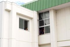 市街地にクマ出没、対応を確認　豊頃で合同訓練 2