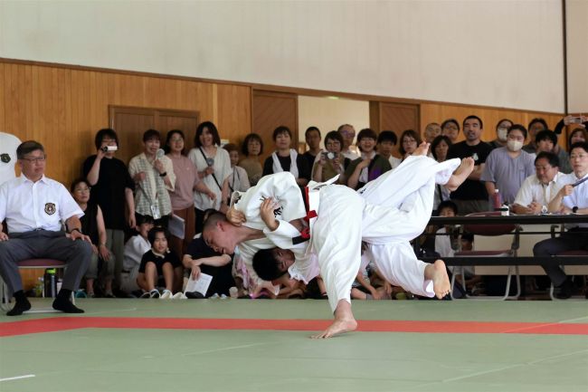芽室中Ａ優勝　女子は西山道場３連覇　全十勝中体連夏季柔道