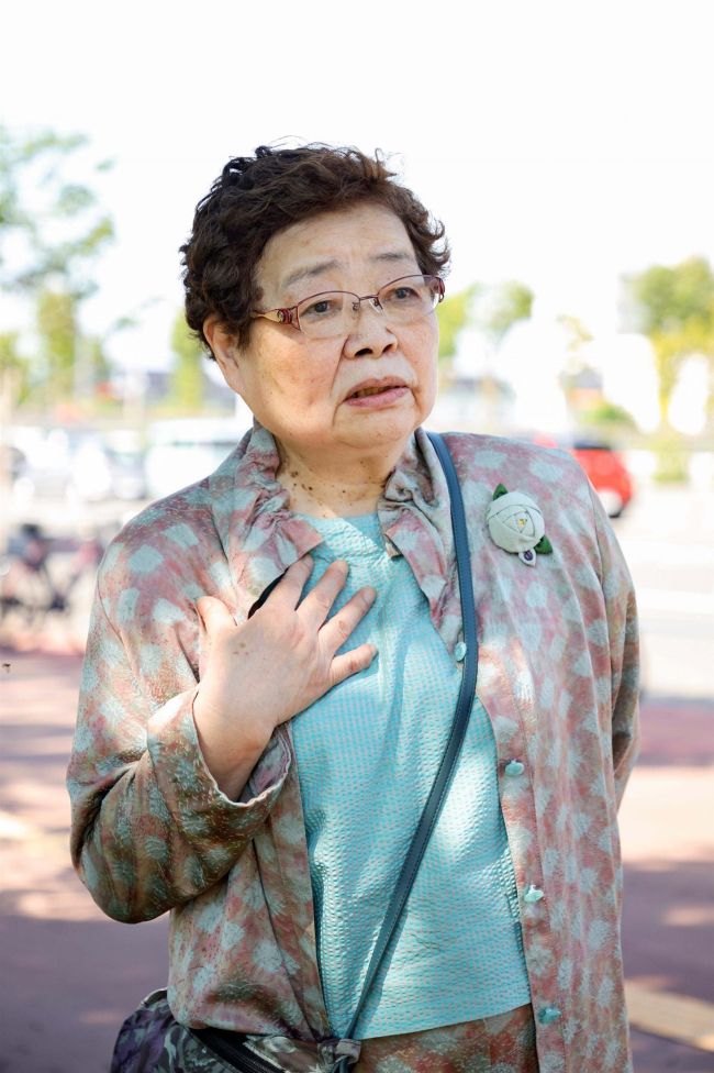 煙の中、母に抱かれ　帯広・光地陽子さん～十勝空襲　語り継ぐ（下）