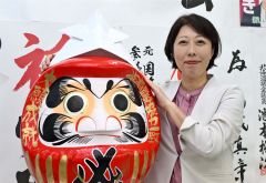 初当選の湯浅氏「皆さんと共に将来につないでいく」　新得町長選