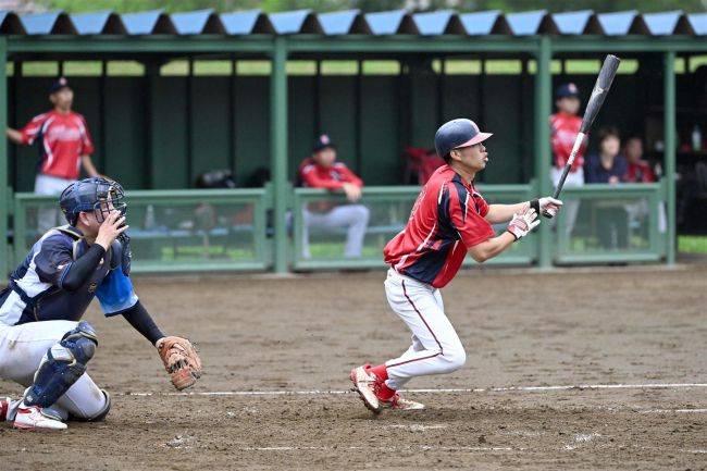 幸誠電設が乱打戦制し連覇　連盟旗野球決勝