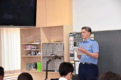 陸別駐在所の田中裕樹所長を講師に迎えたコンプラ研修