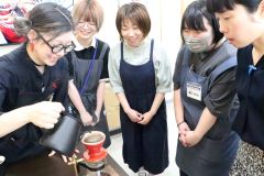 暑い夏にアイスコーヒー　新得でいれ方講座