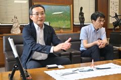 伊東帯広財務事務所長が来社 3