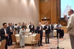 帯商議員会　ダービーゲーム楽しむ 2