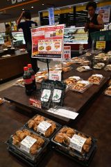 猛暑疲れに調理敬遠、スーパーの総菜や麺類人気　アイスやスイカも伸び