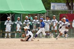 １回戦・帯大谷―帝京安積（金野和彦撮影）