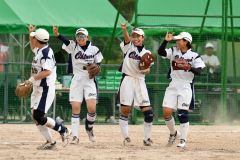 １回戦・帯大谷―帝京安積（金野和彦撮影）