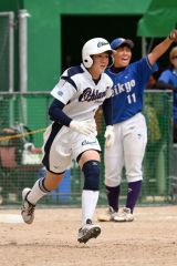 １回戦・帯大谷―帝京安積（金野和彦撮影）