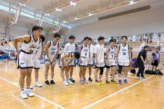 １回戦・白樺学園―東海大付属諏訪（金野和彦撮影）