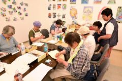 新１年生に愛情を込めて柔らかな雑巾を手縫いした