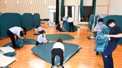 沿岸４町の避難所に１７４人　十勝港最大波７０センチ 3