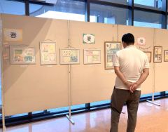 四季をテーマに約７０点が並ぶ
