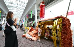 広小路で七夕フェス開幕　初日は１万３０００人超来場 写真2