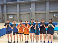 女子ダブルスの入賞者