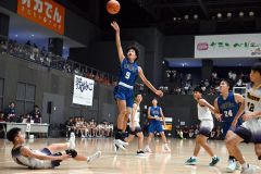 男子２回戦・帯八―江別第三（金野和彦撮影）
