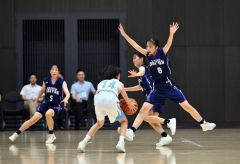 女子２回戦・帯四―北見小泉（金野和彦撮影）