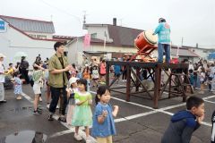多くの村民で盛り上がったこども盆踊り