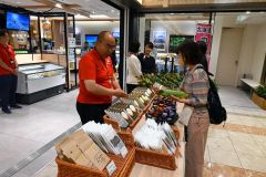 特産品を販売し、中札内や日高山脈の魅力を伝えたフェア